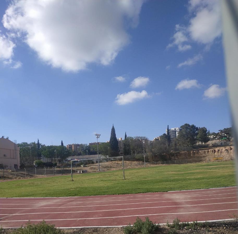 Akhva Accommodation Unit-אחווה יחידת אירוח Арад Екстериор снимка